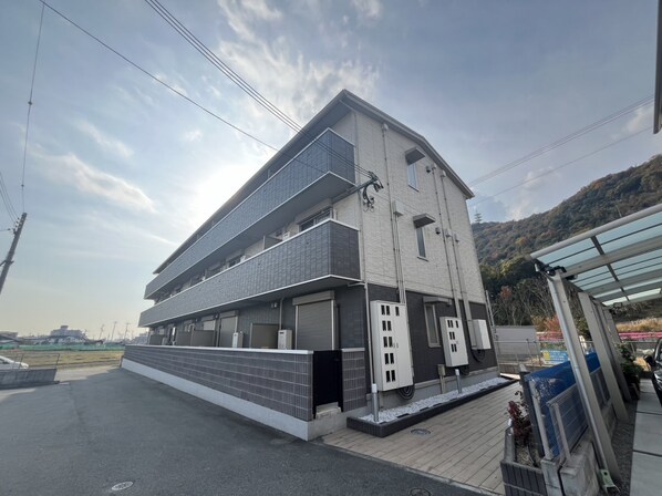 k・プラウドの物件外観写真